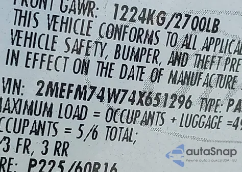 2004 Mercury Grand Marquis Gs из США, поврежденный, VIN 2MEFM74W74X651296